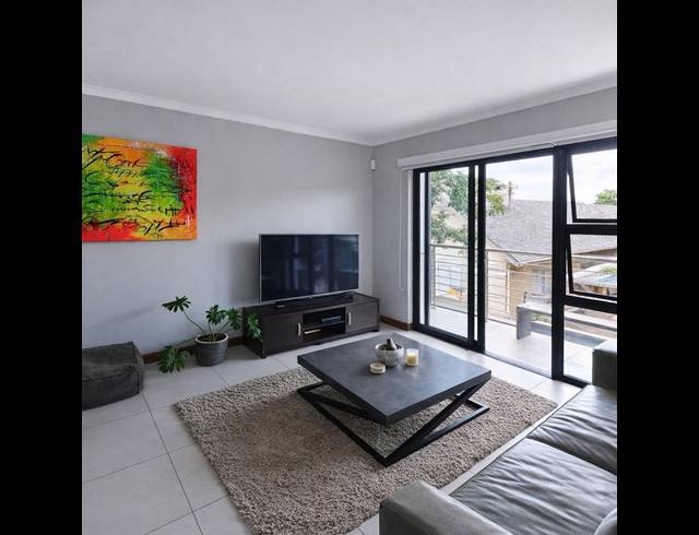 2 BEDROOM PROPERTY TO RENT IN MENLO PARK